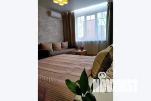 1-к квартира, посуточно, 40м2, 5/10 этаж