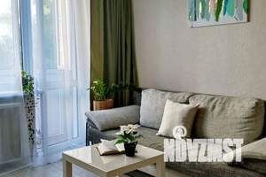 1-к квартира, посуточно, 35м2, 2/13 этаж