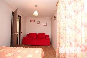 2-к квартира, посуточно, 50м2, 1/1 этаж
