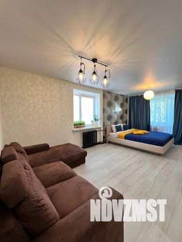 2-к квартира, посуточно, 48м2, 1/1 этаж