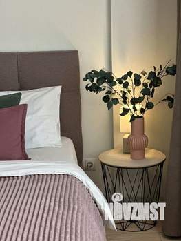 1-к квартира, посуточно, 55м2, 1/1 этаж