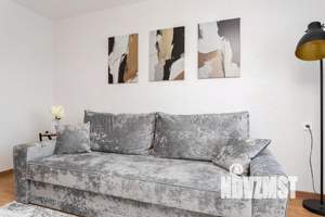 1-к квартира, посуточно, 43м2, 1/1 этаж