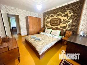 3-к квартира, посуточно, 64м2, 1/1 этаж