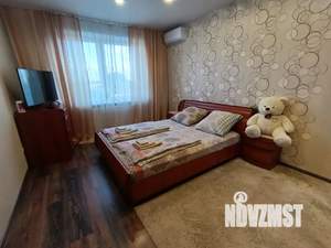 1-к квартира, посуточно, 38м2, 6/8 этаж