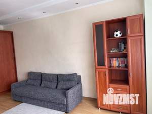1-к квартира, посуточно, 40м2, 7/10 этаж