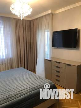 1-к квартира, посуточно, 103м2, 3/4 этаж