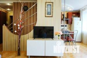 1-к квартира, посуточно, 32м2, 3/5 этаж
