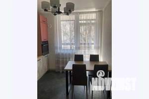 1-к квартира, посуточно, 40м2, 2/10 этаж