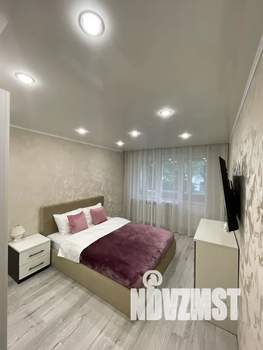 3-к квартира, посуточно, 65м2, 1/10 этаж