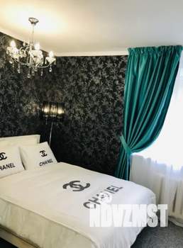 1-к квартира, посуточно, 42м2, 1/1 этаж
