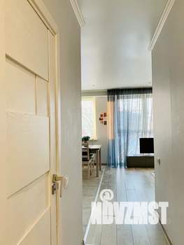 1-к квартира, посуточно, 43м2, 6/9 этаж