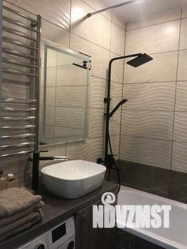 1-к квартира, посуточно, 42м2, 1/1 этаж