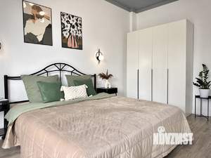 Студия квартира, посуточно, 42м2, 2/8 этаж