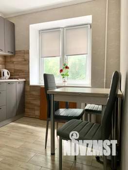 2-к квартира, посуточно, 42м2, 2/5 этаж