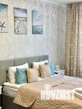 1-к квартира, посуточно, 36м2, 4/10 этаж