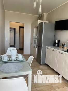 1-к квартира, посуточно, 45м2, 9/9 этаж