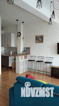 Студия квартира, посуточно, 38м2, 2/2 этаж