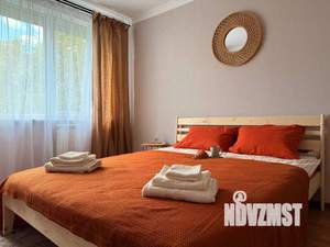 3-к квартира, посуточно, 67м2, 1/1 этаж