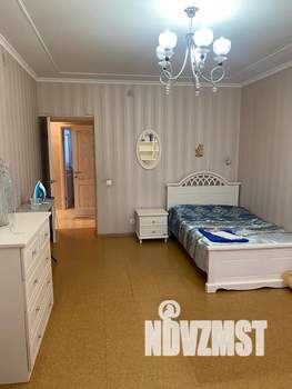 3-к квартира, посуточно, 106м2, 1/10 этаж