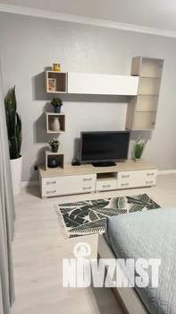1-к квартира, посуточно, 39м2, 1/9 этаж