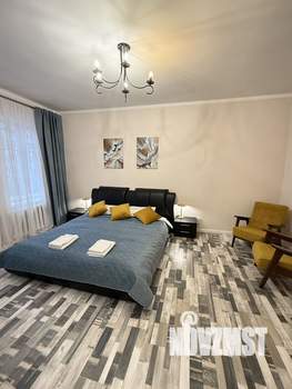 1-к квартира, посуточно, 35м2, 4/4 этаж