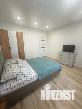 1-к квартира, посуточно, 37м2, 7/7 этаж