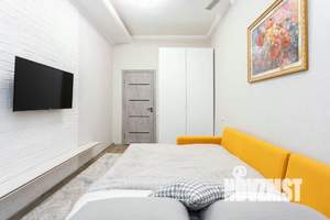 1-к квартира, посуточно, 53м2, 1/1 этаж