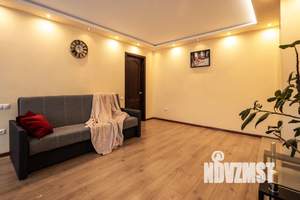 1-к квартира, посуточно, 47м2, 4/5 этаж