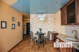 Студия квартира, посуточно, 40м2, 9/9 этаж