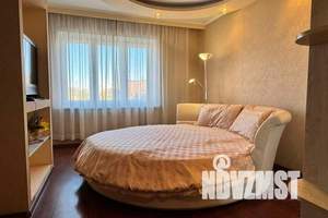 3-к квартира, посуточно, 87м2, 4/7 этаж