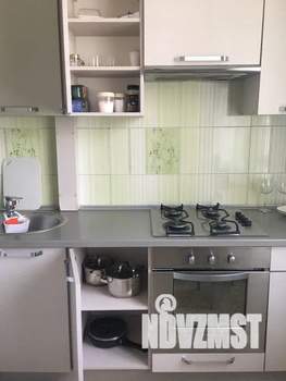 1-к квартира, посуточно, 40м2, 3/3 этаж