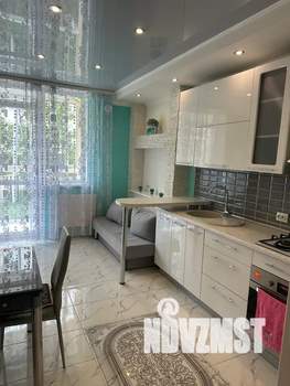 1-к квартира, посуточно, 46м2, 1/10 этаж