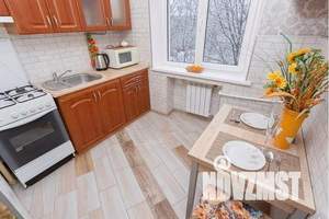 1-к квартира, посуточно, 35м2, 3/4 этаж