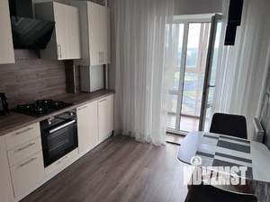 1-к квартира, посуточно, 44м2, 8/12 этаж
