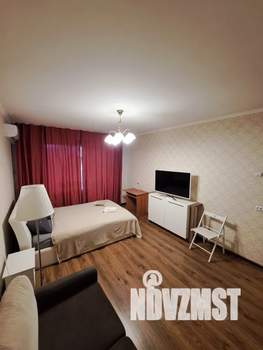 1-к квартира, посуточно, 37м2, 7/9 этаж