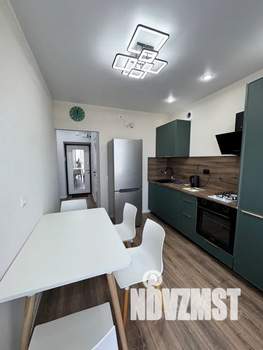 1-к квартира, посуточно, 40м2, 7/10 этаж