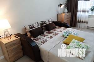 1-к квартира, посуточно, 40м2, 9/10 этаж