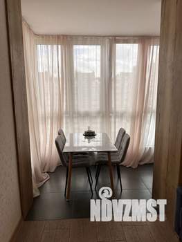 1-к квартира, посуточно, 43м2, 1/1 этаж