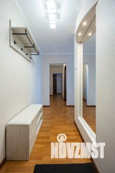 3-к квартира, посуточно, 64м2, 8/10 этаж