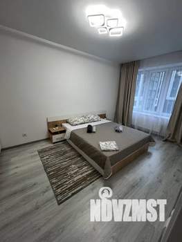 1-к квартира, посуточно, 44м2, 5/10 этаж