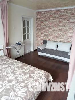 1-к квартира, посуточно, 32м2, 10/10 этаж