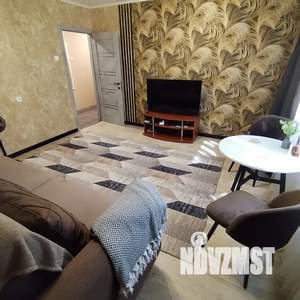2-к квартира, посуточно, 50м2, 2/9 этаж