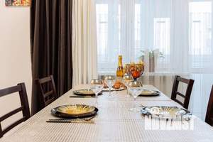 1-к квартира, посуточно, 46м2, 1/1 этаж