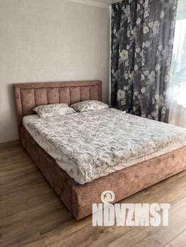 1-к квартира, посуточно, 38м2, 2/12 этаж