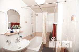 1-к квартира, посуточно, 38м2, 9/10 этаж