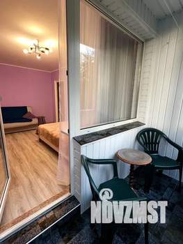 1-к квартира, посуточно, 33м2, 2/9 этаж