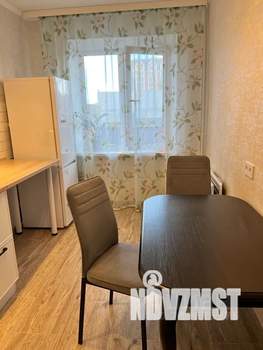 1-к квартира, посуточно, 38м2, 2/12 этаж