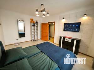 1-к квартира, посуточно, 37м2, 8/9 этаж