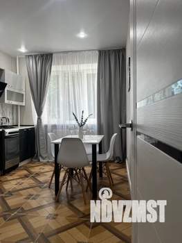 2-к квартира, посуточно, 65м2, 1/9 этаж