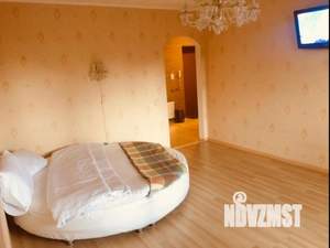 1-к квартира, посуточно, 42м2, 4/7 этаж